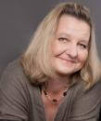 Sandra Tea - Hellsehen & Wahrsagen - Beruf & Finanzen - Kartenlegen & Tarot - Liebe & Partnerschaft - Lebensberatung & Coaching